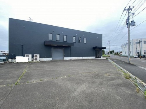 岡田西町事務所兼倉庫