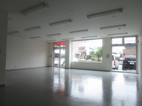 阿部ビル 1階店舗2・3