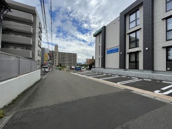 泉中央1丁目店舗