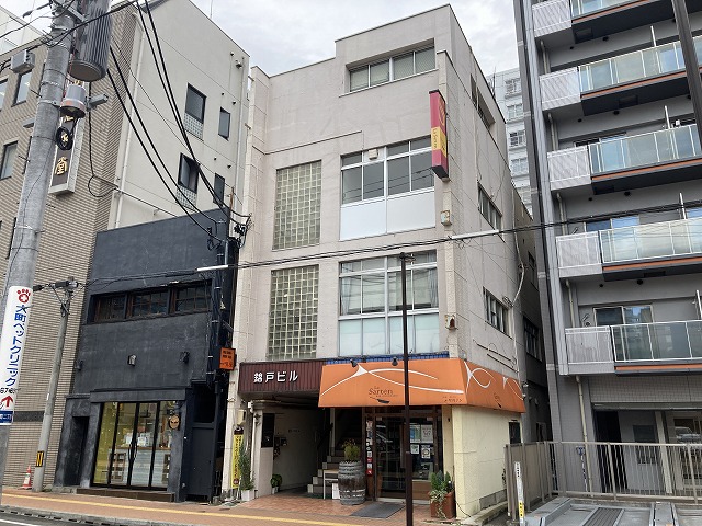 錦戸ビル 3階