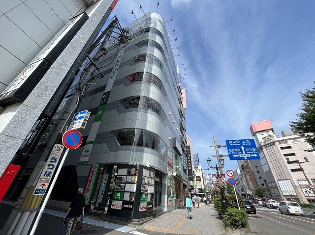 aune仙台 4階