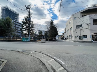 TOFUビル